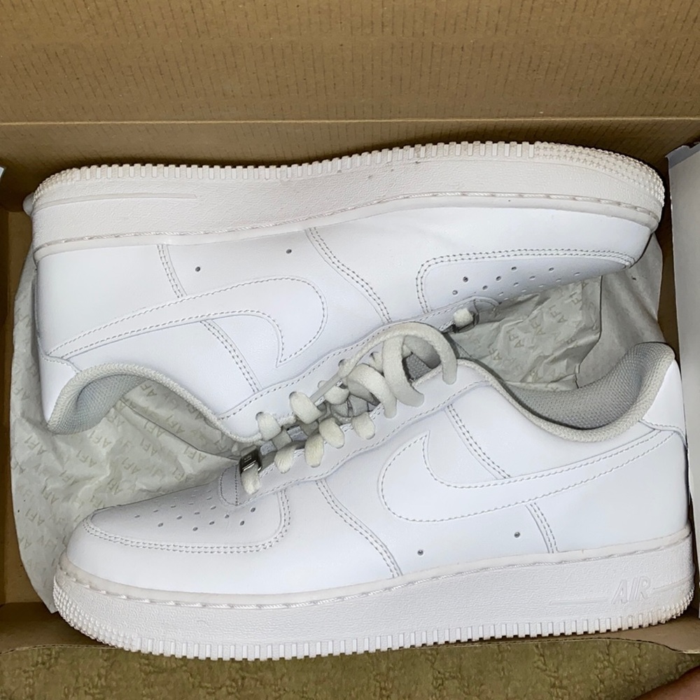 Nike Air Force 1